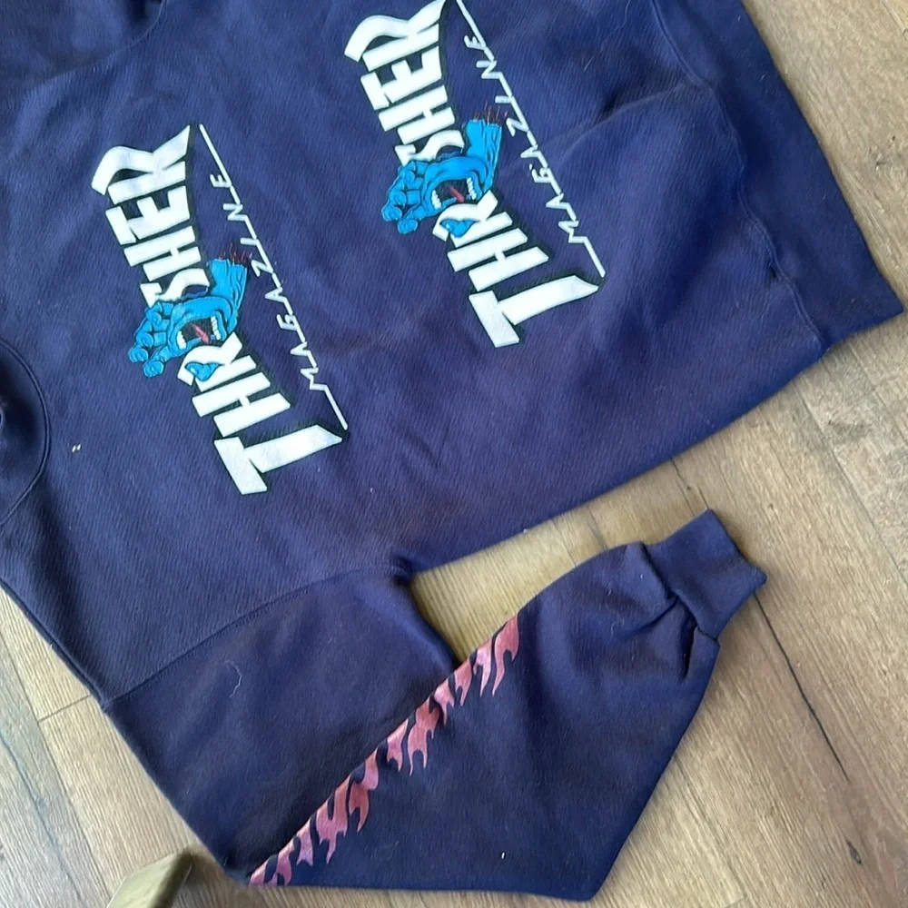 Santa Cruz Thrasher Vintage Sweater ! Small